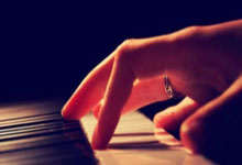 28国际官网：恰尔汗奥卢：很高兴升入欧国联A级，土耳其下一个目标参加世界杯.